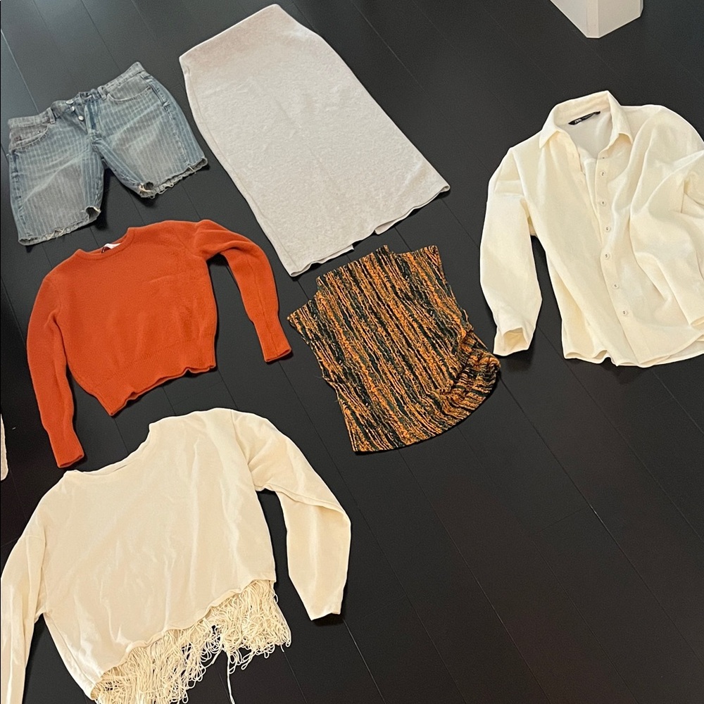 Bundle of 6 ZARA wintery items 🩵